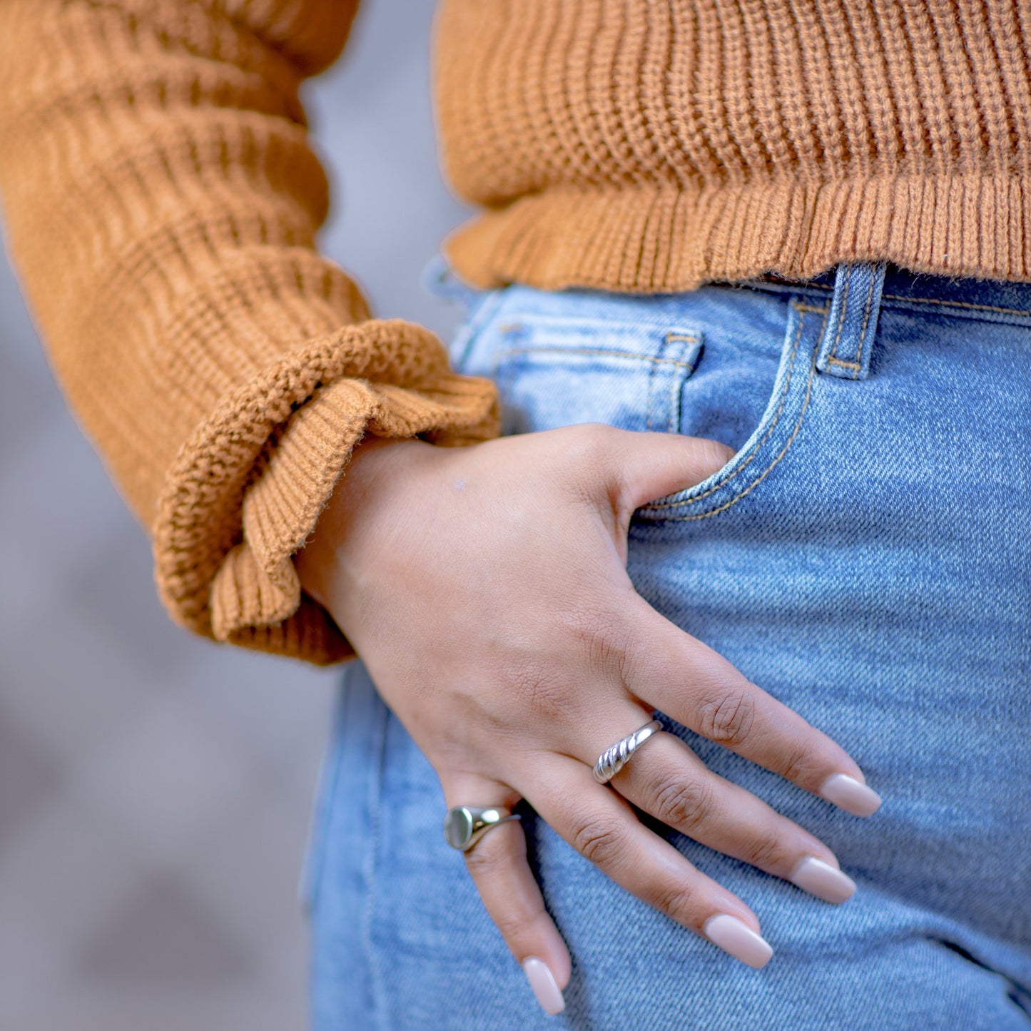 Golden Signet Stella Fashion Ring