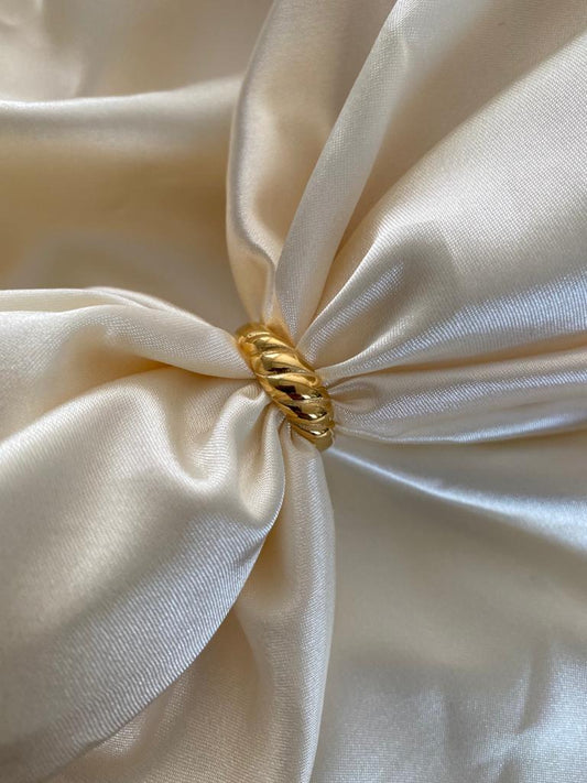 Croissant-Inspired Camilla Fashion Ring