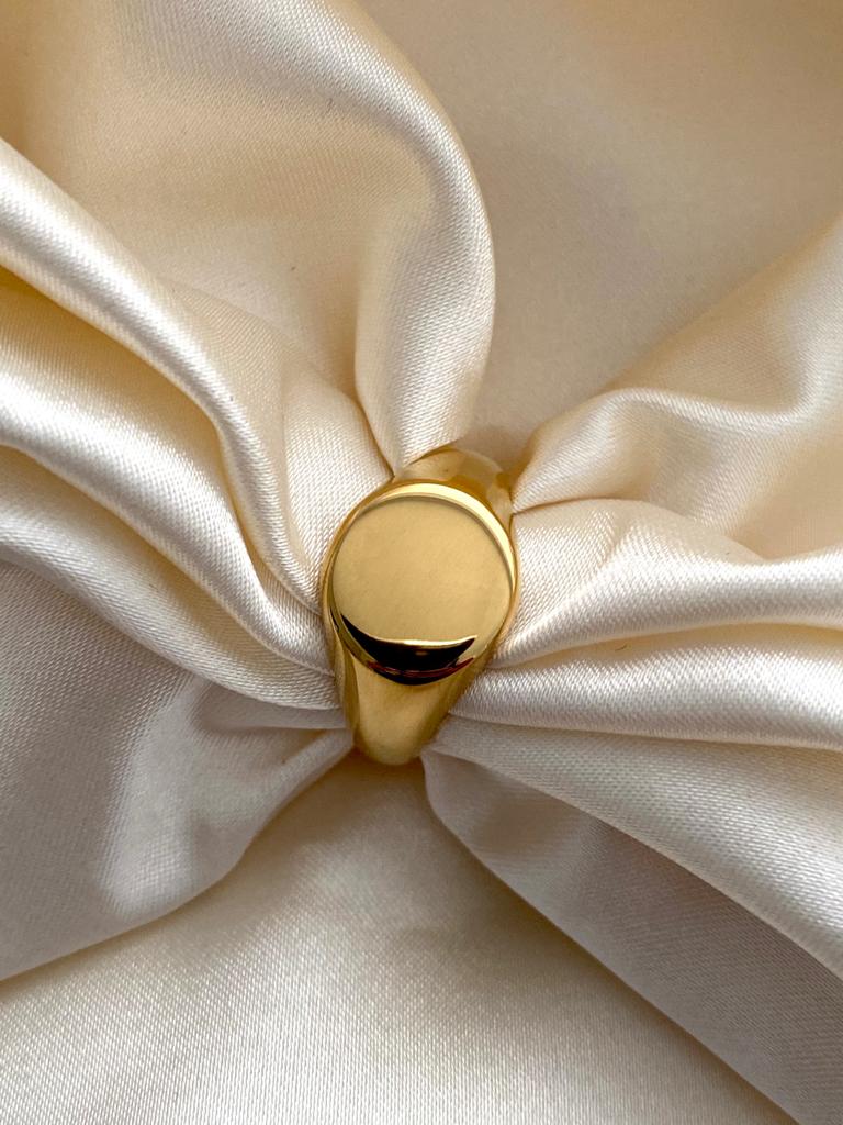 Golden Signet Stella Fashion Ring