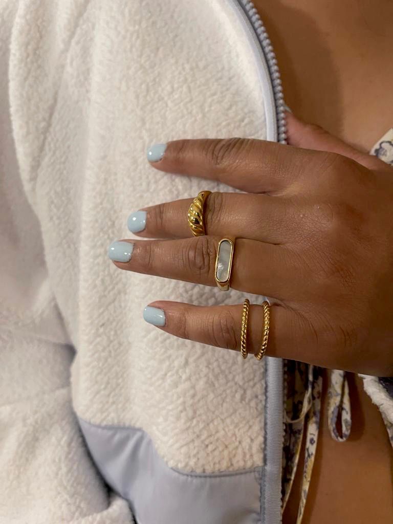 Golden Lily Double Band