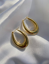 30 mm Oval Vintage Hoop Earrings